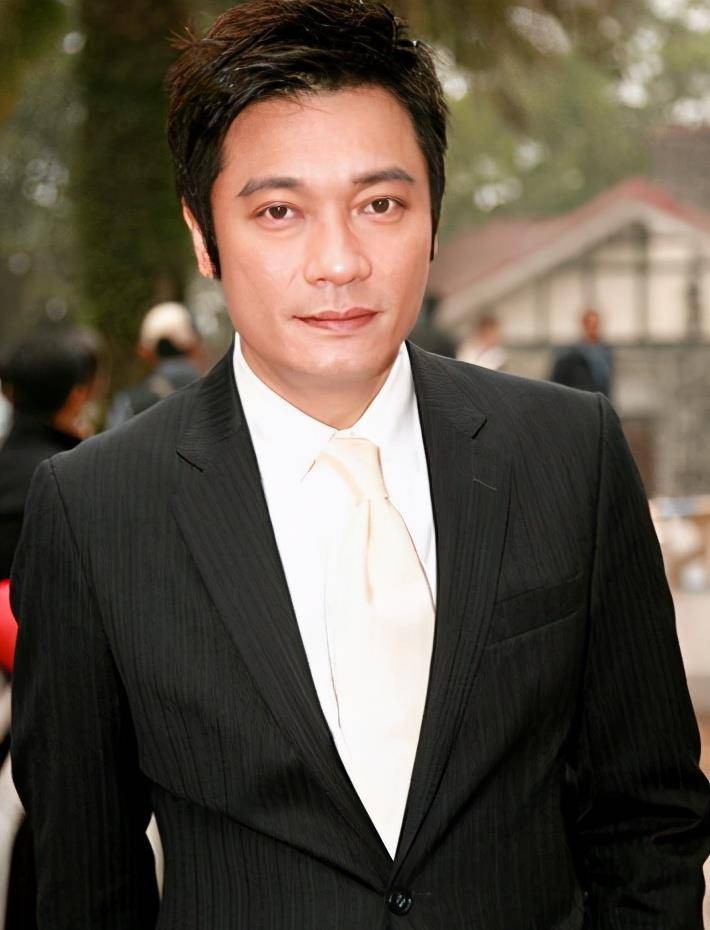 罗嘉良演艺之路新篇章，最新消息一览