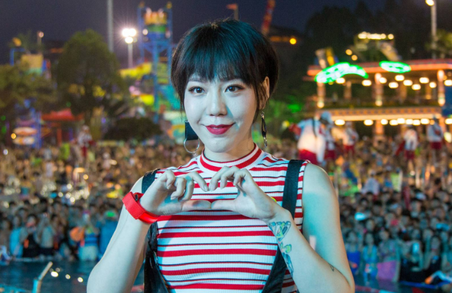 吴莫愁音乐之旅新篇章，最新消息揭秘