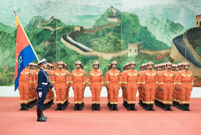 消防武警改革最新动态，重塑英雄形象，共创安全未来