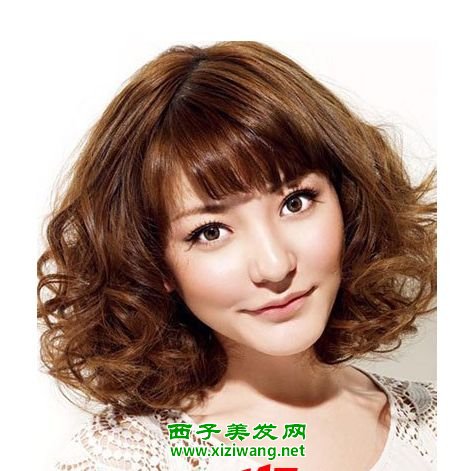 最新卷发造型图片，探索时尚魅力，无限可能的卷发造型