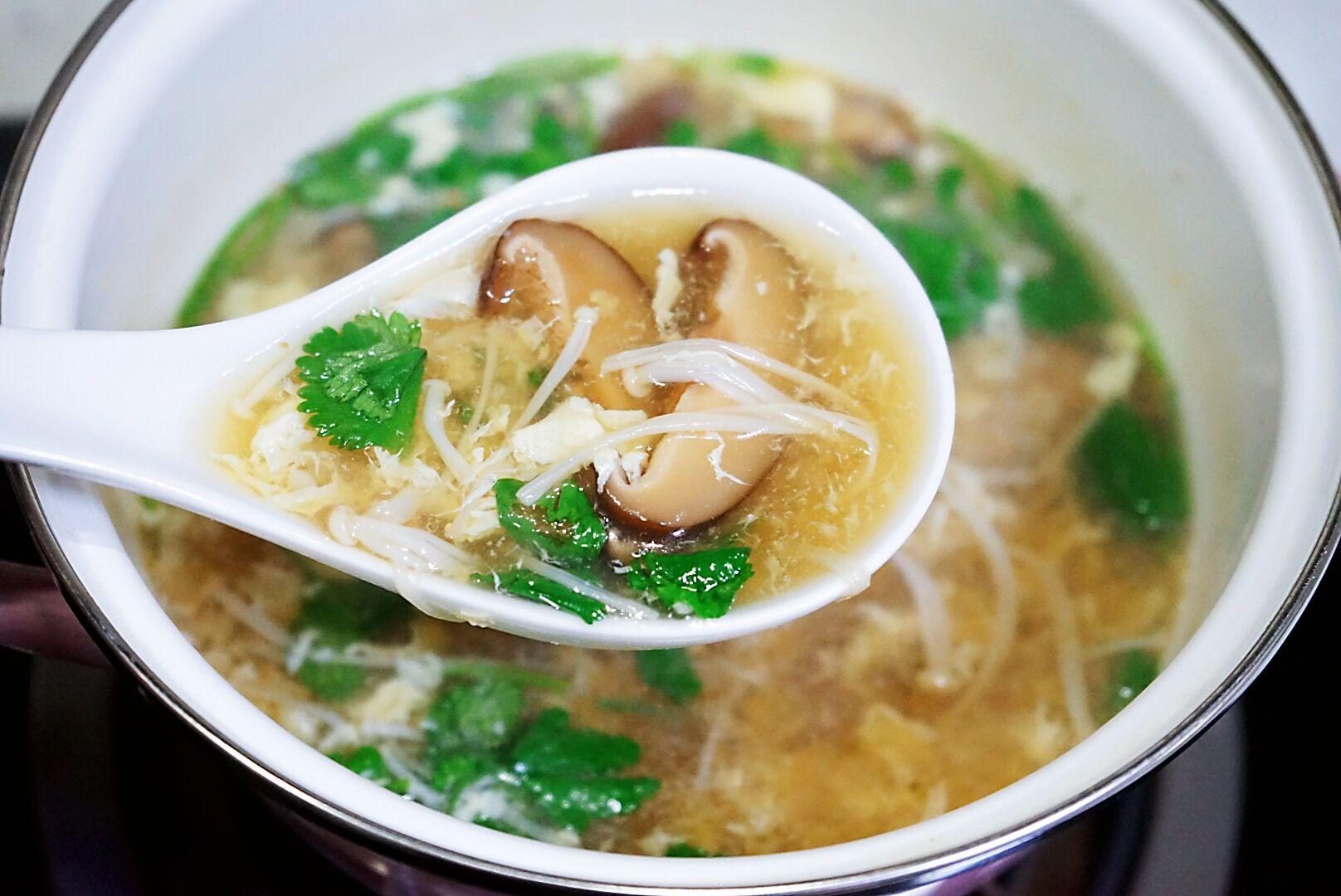 探寻最新鲜汤品，开启美食探索之旅