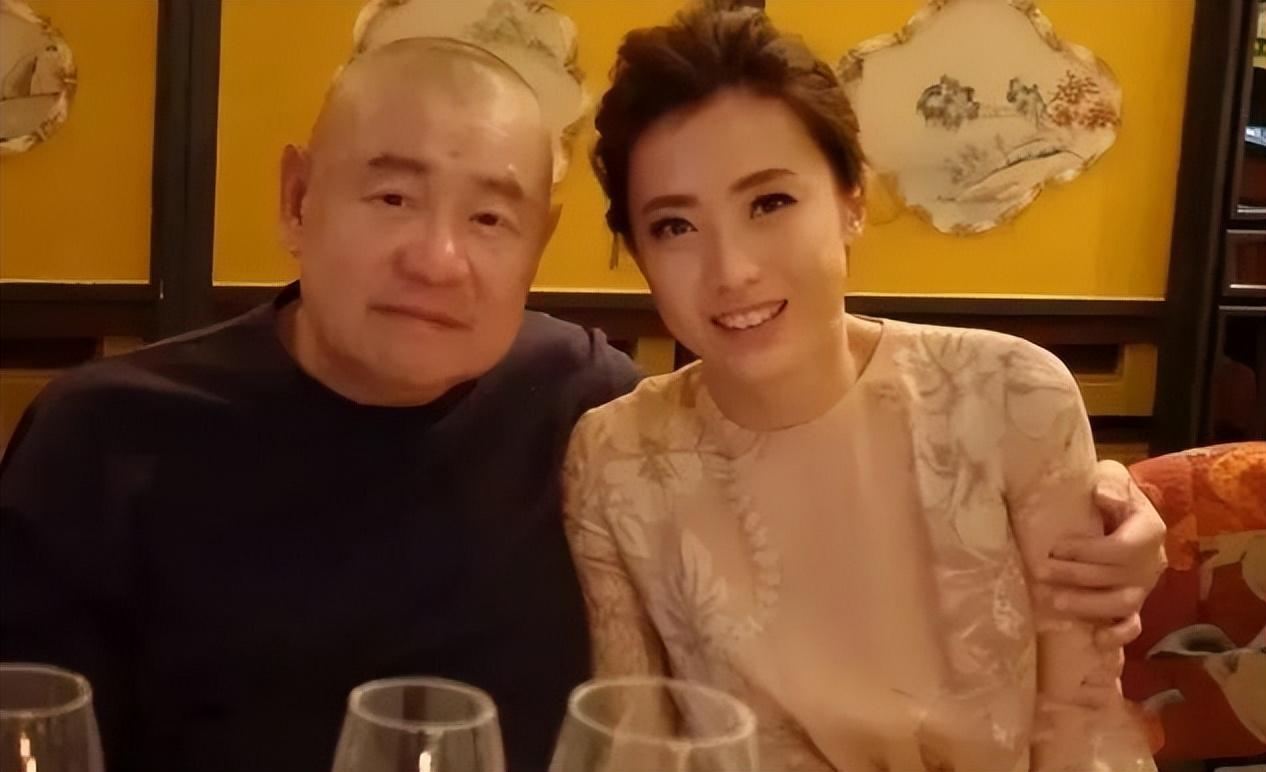 李嘉欣最新访谈视频，时光见证美丽，生活点滴分享