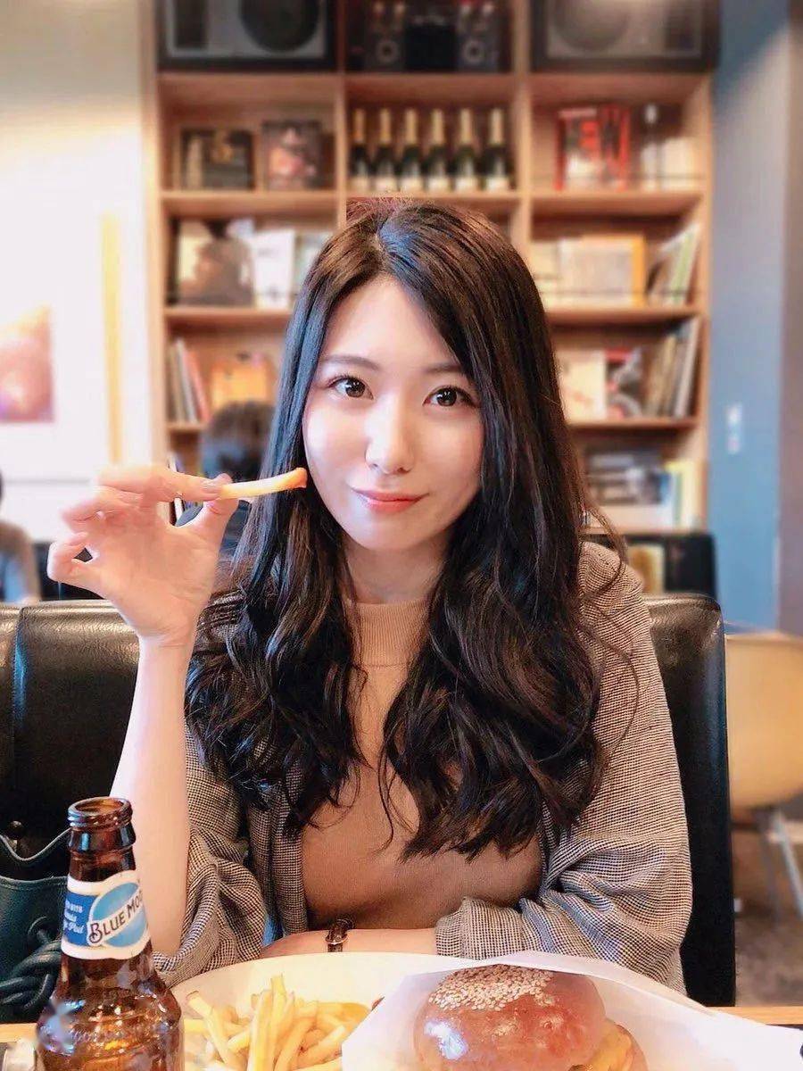 女神的新领域探索，女神下海之旅开启