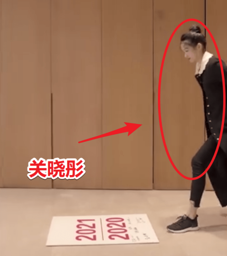 鹿晗关晓彤最新动态,鹿晗关晓彤最新动态，星光下的甜蜜生活