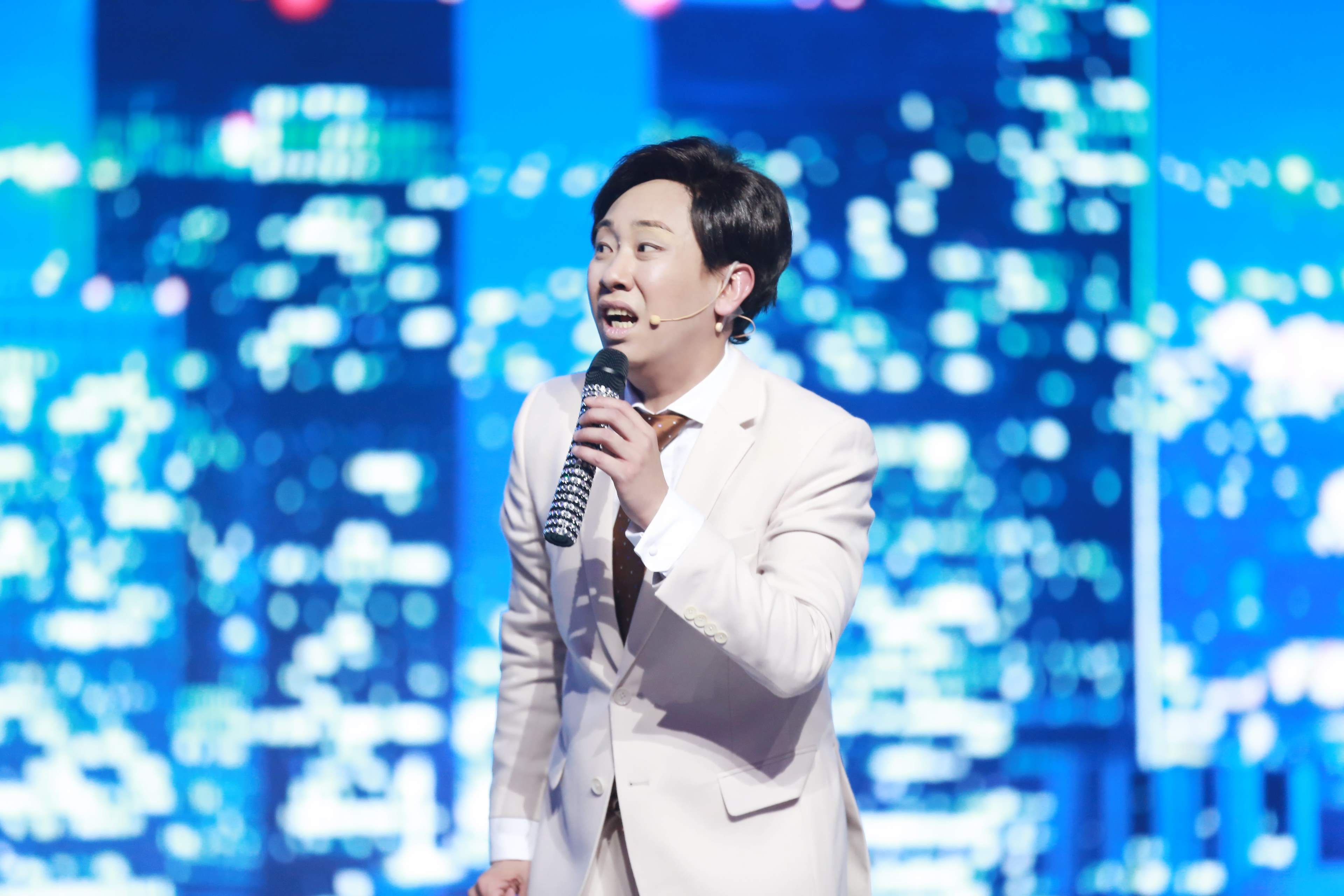 最新笑声传奇，欢乐盛宴开启！