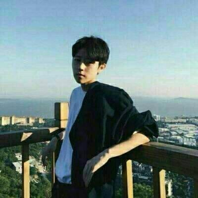 QQ最新男生头像，潮流与个性的完美融合