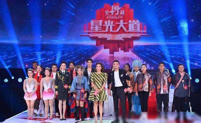 综艺盛典最新一期，激情与欢乐的交汇盛宴！
