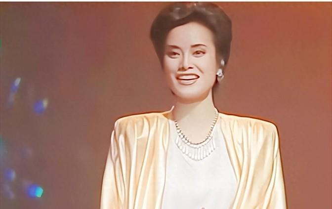 旋律中的童年记忆与成长共鸣，最新儿歌视频回顾