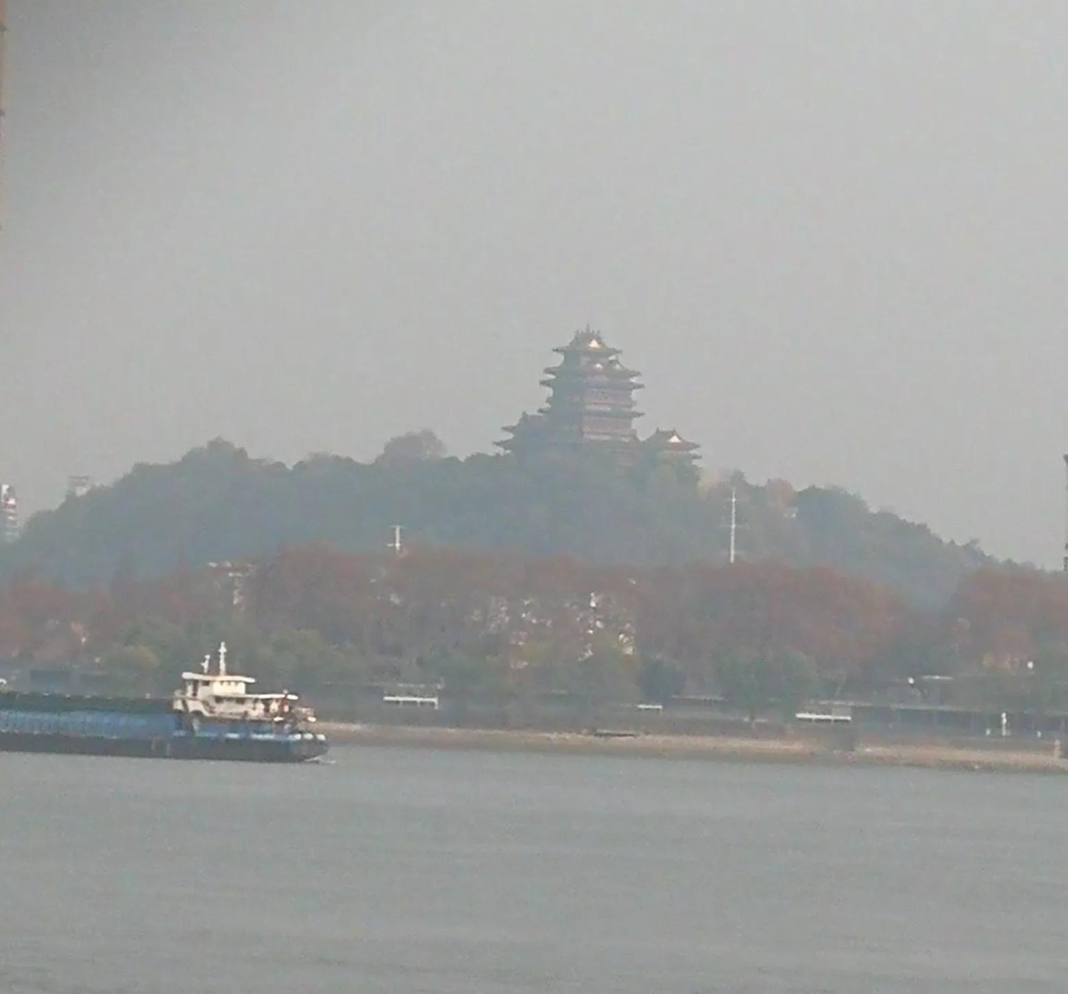 爱唯侦察揭秘最新旅程，探寻未知世界，揭开神秘面纱